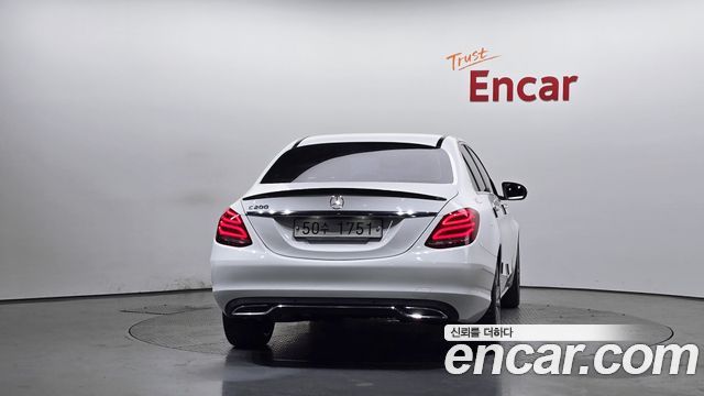 벤츠 C-클래스 W205