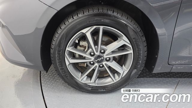기아 더 뉴 K3 2세대