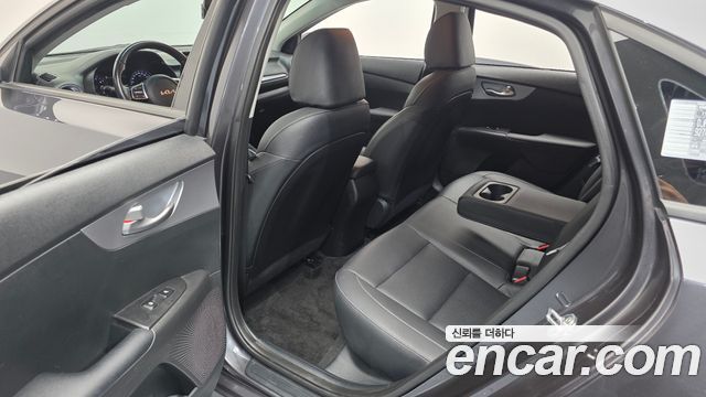 기아 더 뉴 K3 2세대