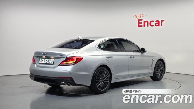 제네시스 G70