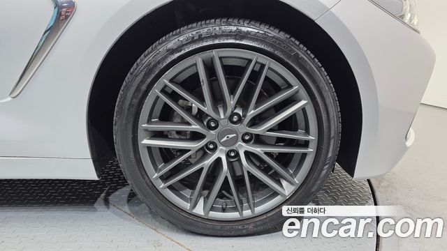 제네시스 G70