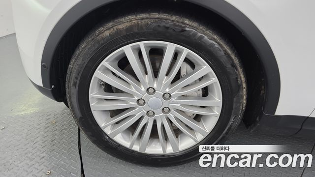 랜드로버 디스커버리 5