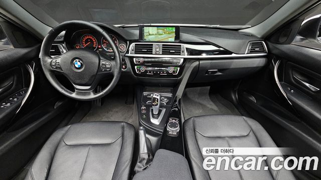 BMW 3시리즈 (F30)