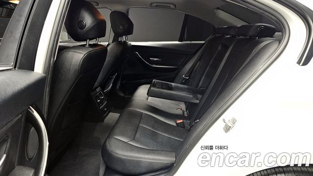 BMW 3시리즈 (F30)