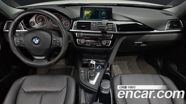 BMW 3시리즈 (F30)