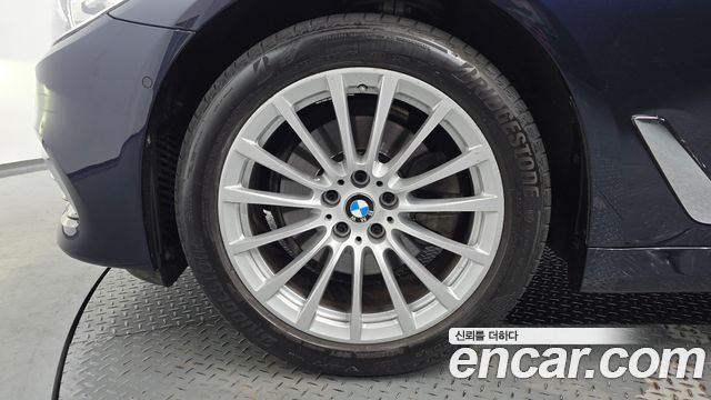 BMW 5시리즈 (G30)
