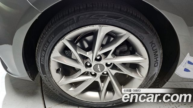 제네시스 더 뉴 G70