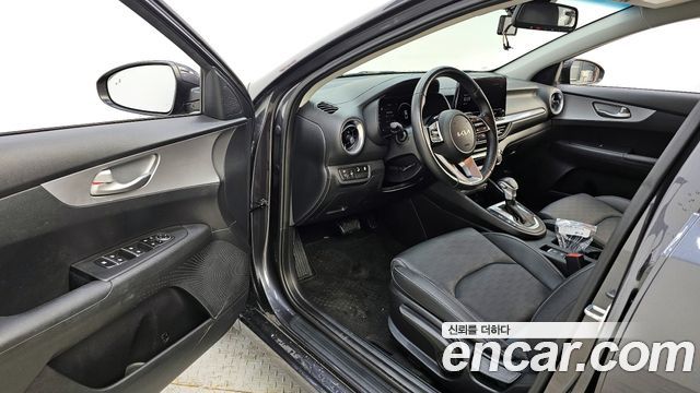 기아 더 뉴 K3 2세대