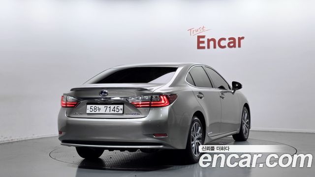 렉서스 뉴 ES300h