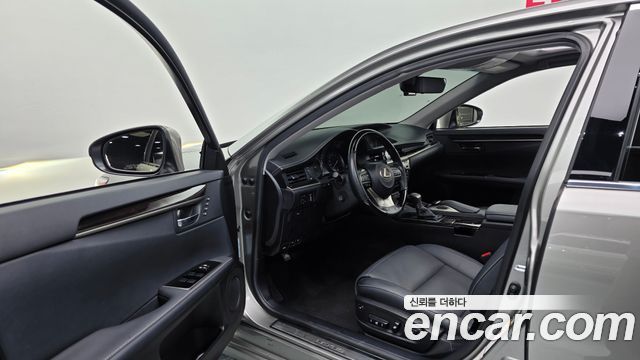 렉서스 뉴 ES300h